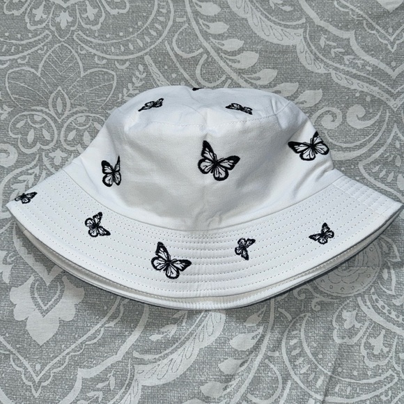 Accessories - Butterfly Bucket Hat